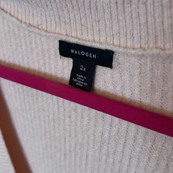 Halogen Womens Plus Size V-Neck Light Pink Sweater 2X Oversized Cozy - Picture 2 of 9